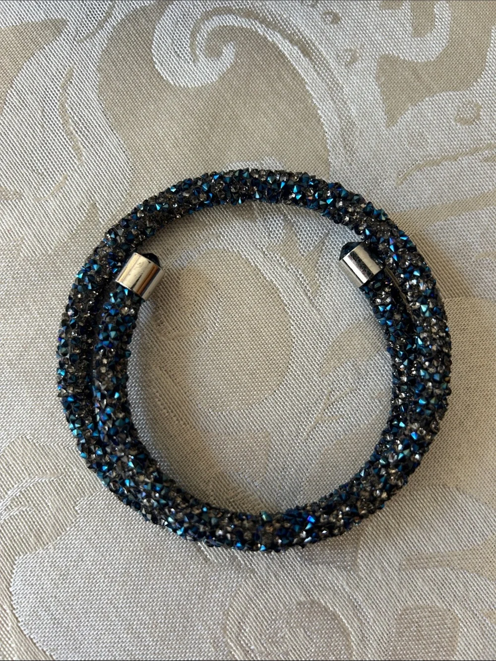 Sparkle Wrap Bracelet and Stud Earring Set in Teal Blue